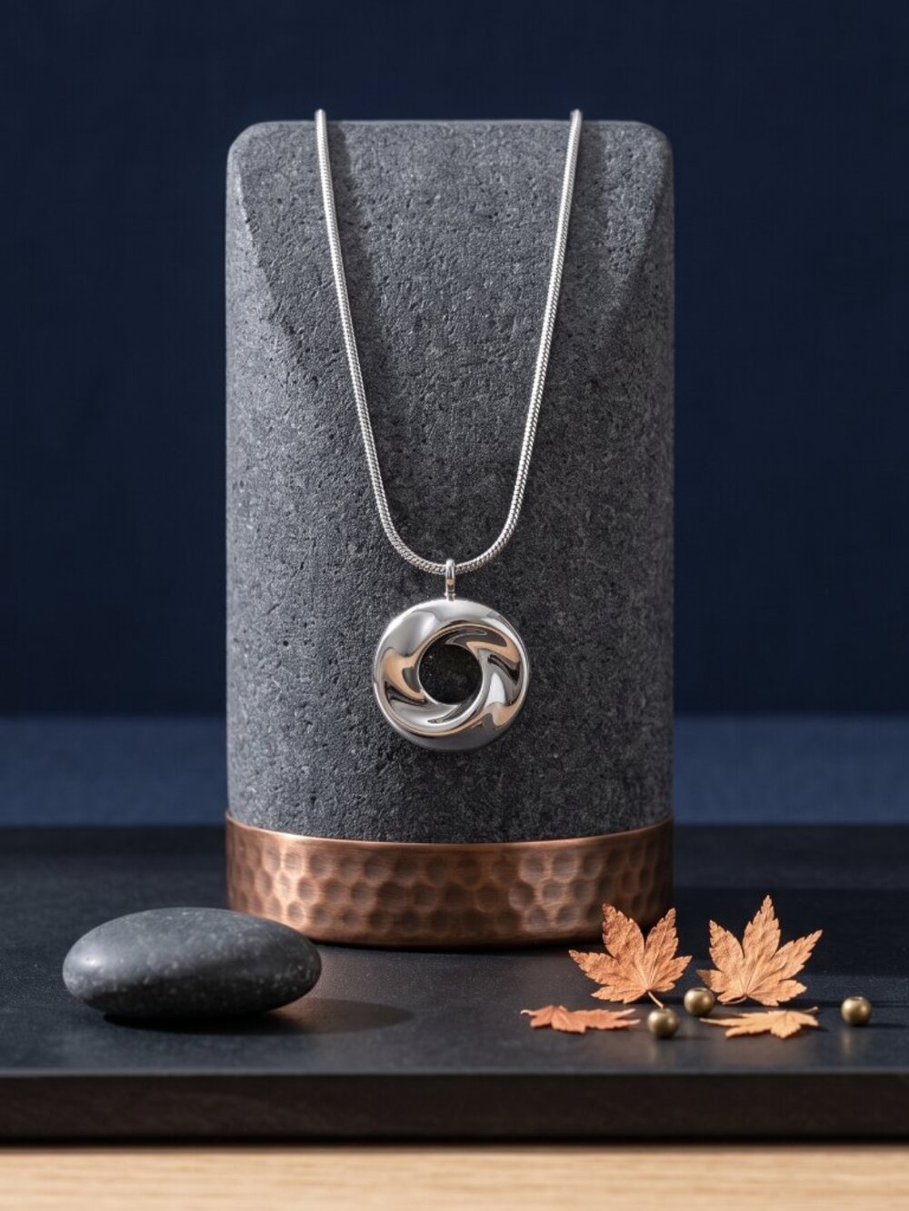 18K White Gold Plated Stainless Steel Minimalist Twisted O Pendant Necklace 18"